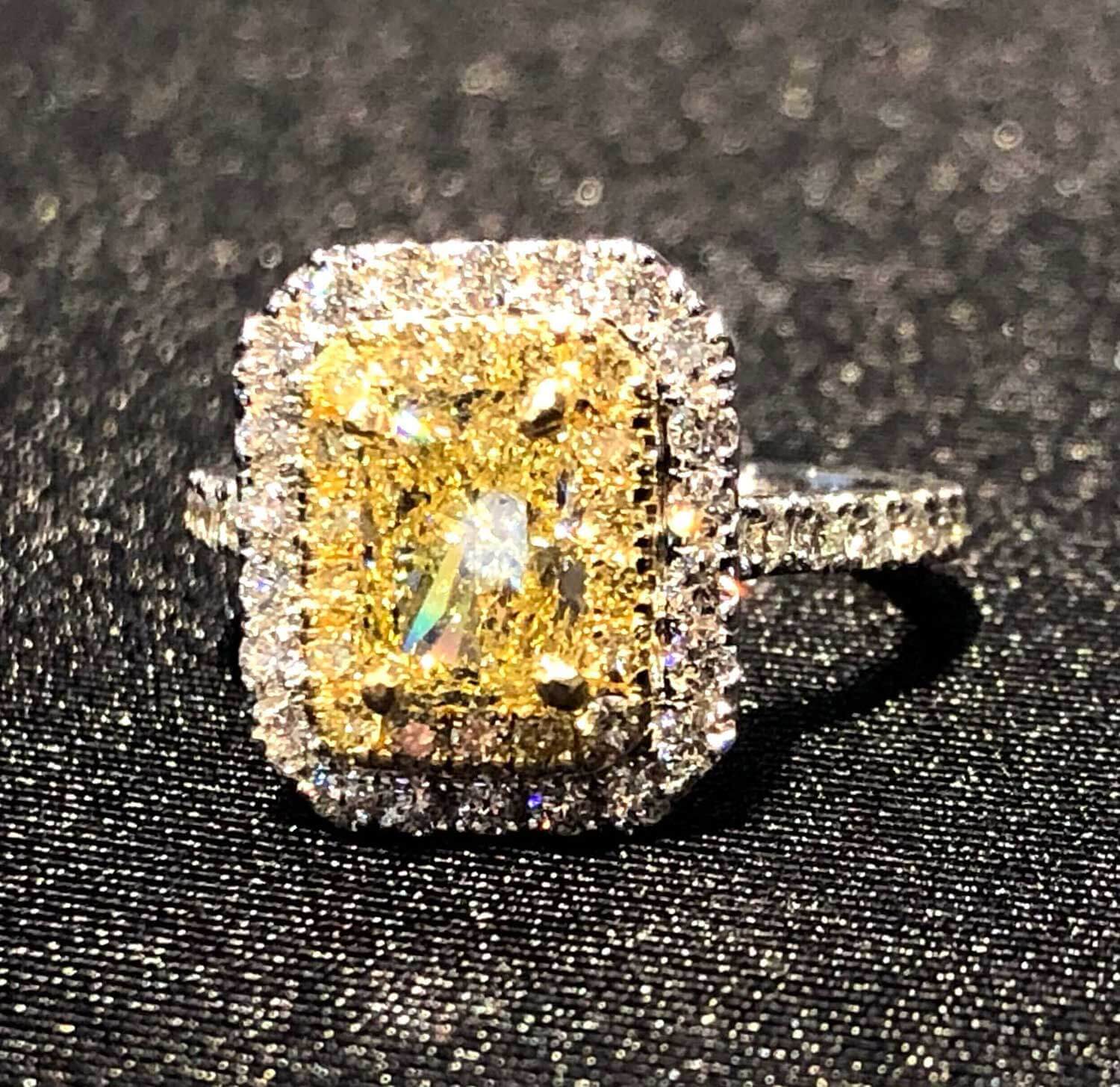 Montreal diamond ring jewels-3