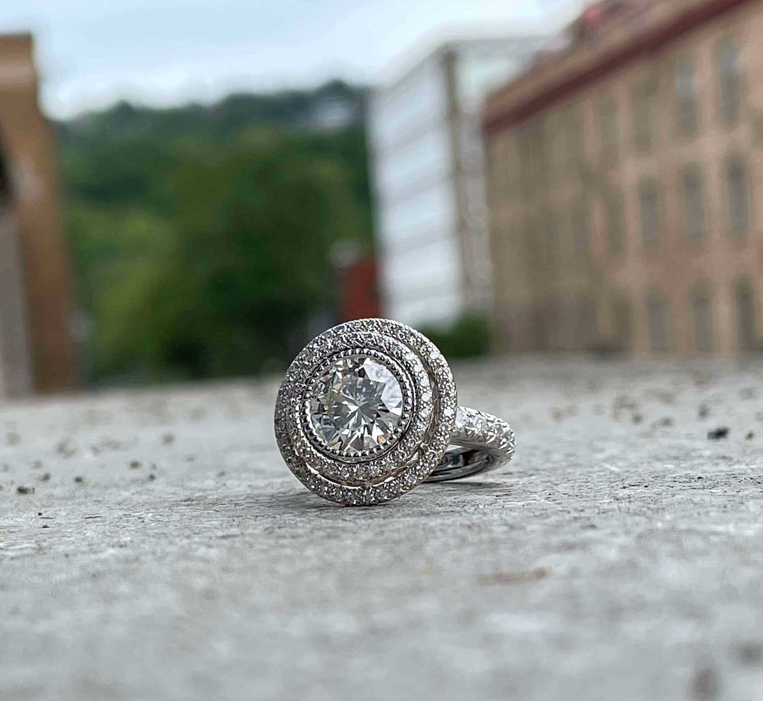 Montreal diamond ring jewels-9